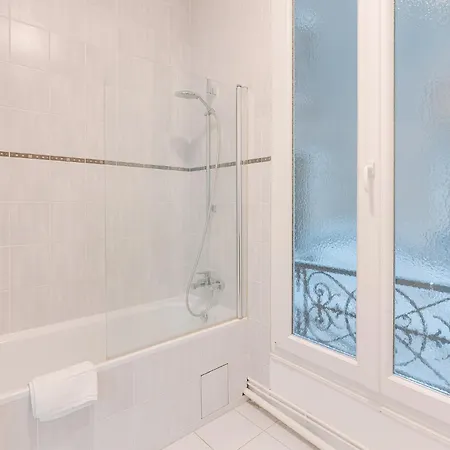 Apartman Spacieux A Deux Pas De Notre-dame