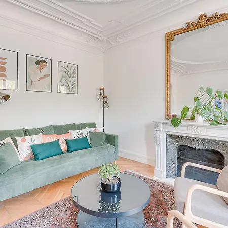 Spacieux à Deux Pas De Notre-dame Apartamento