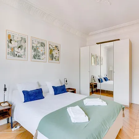 Spacieux à Deux Pas De Notre-dame Paris